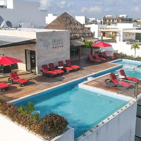 Grand Fifty Suites Playa del Carmen Exterior photo