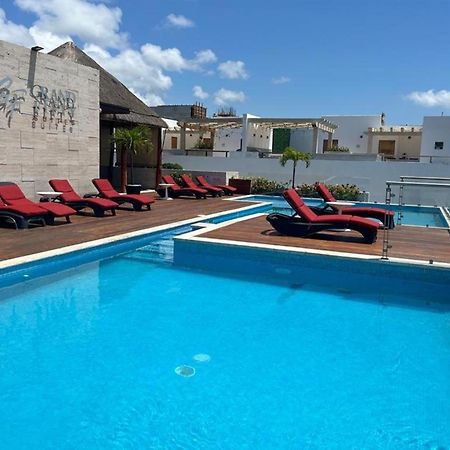 Grand Fifty Suites Playa del Carmen Exterior photo
