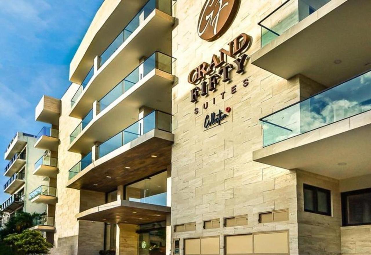 Grand Fifty Suites Playa del Carmen Exterior photo