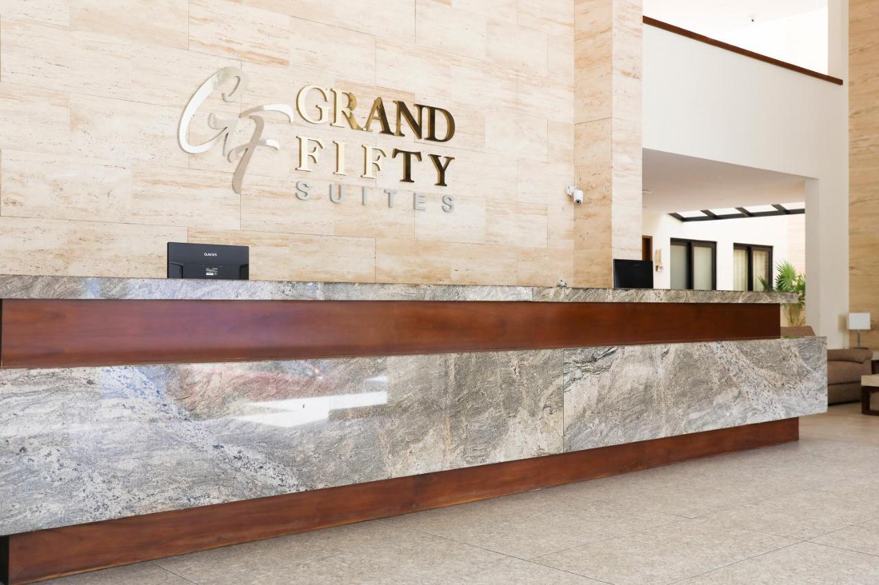 Grand Fifty Suites Playa del Carmen Exterior photo