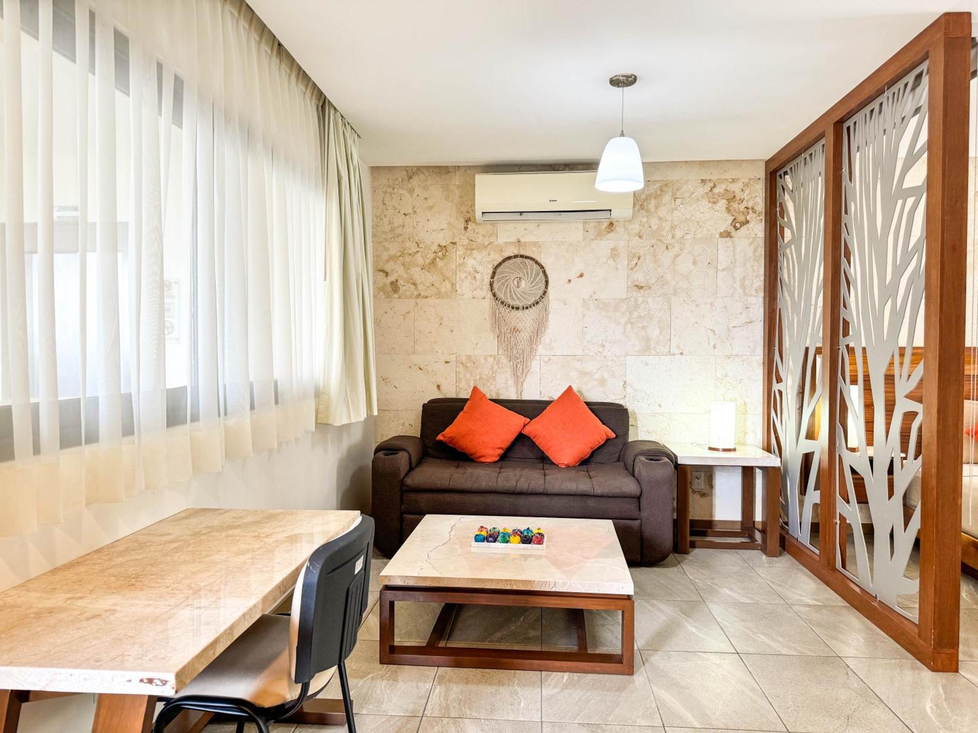 Grand Fifty Suites Playa del Carmen Exterior photo