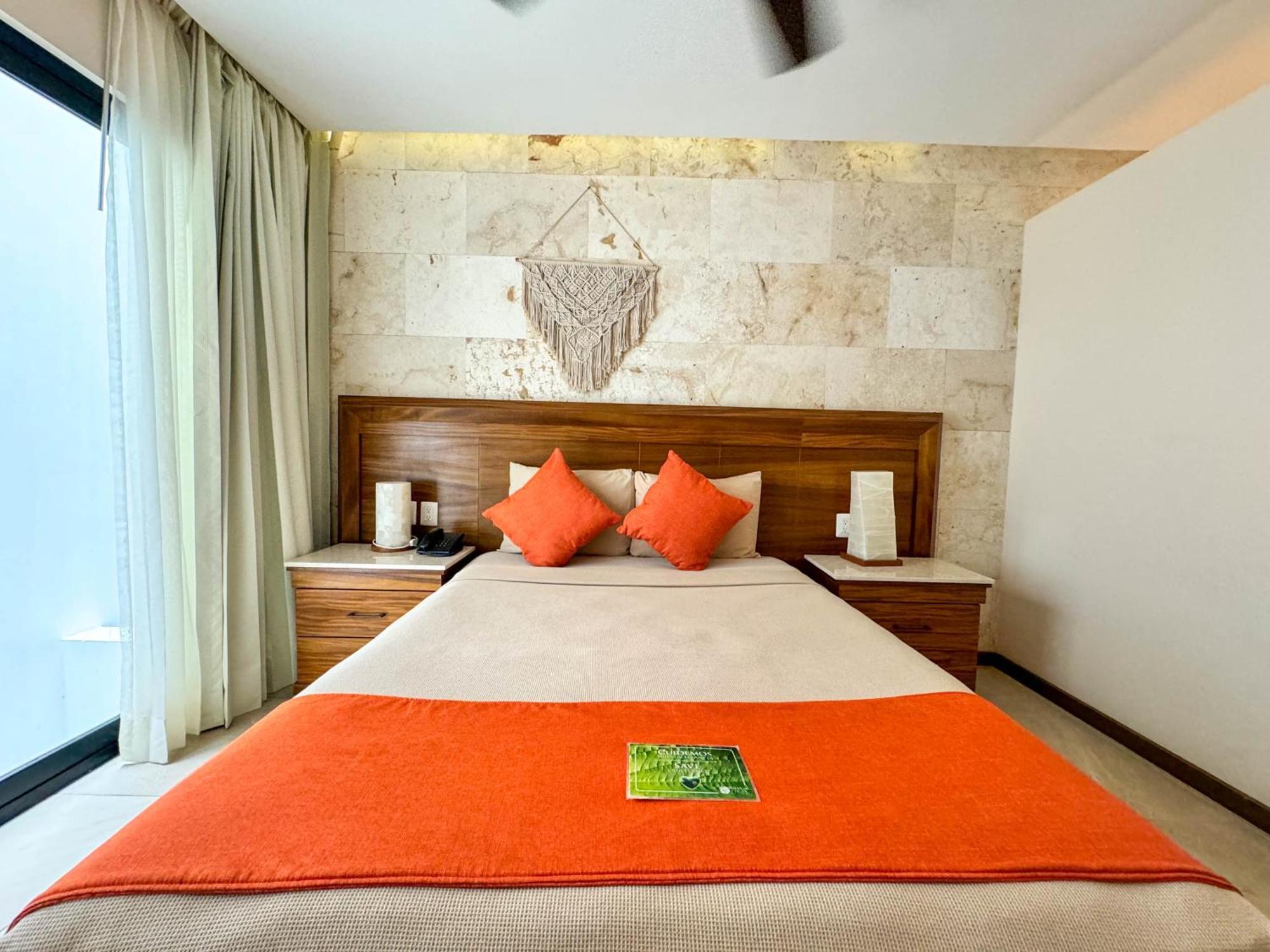 Grand Fifty Suites Playa del Carmen Exterior photo