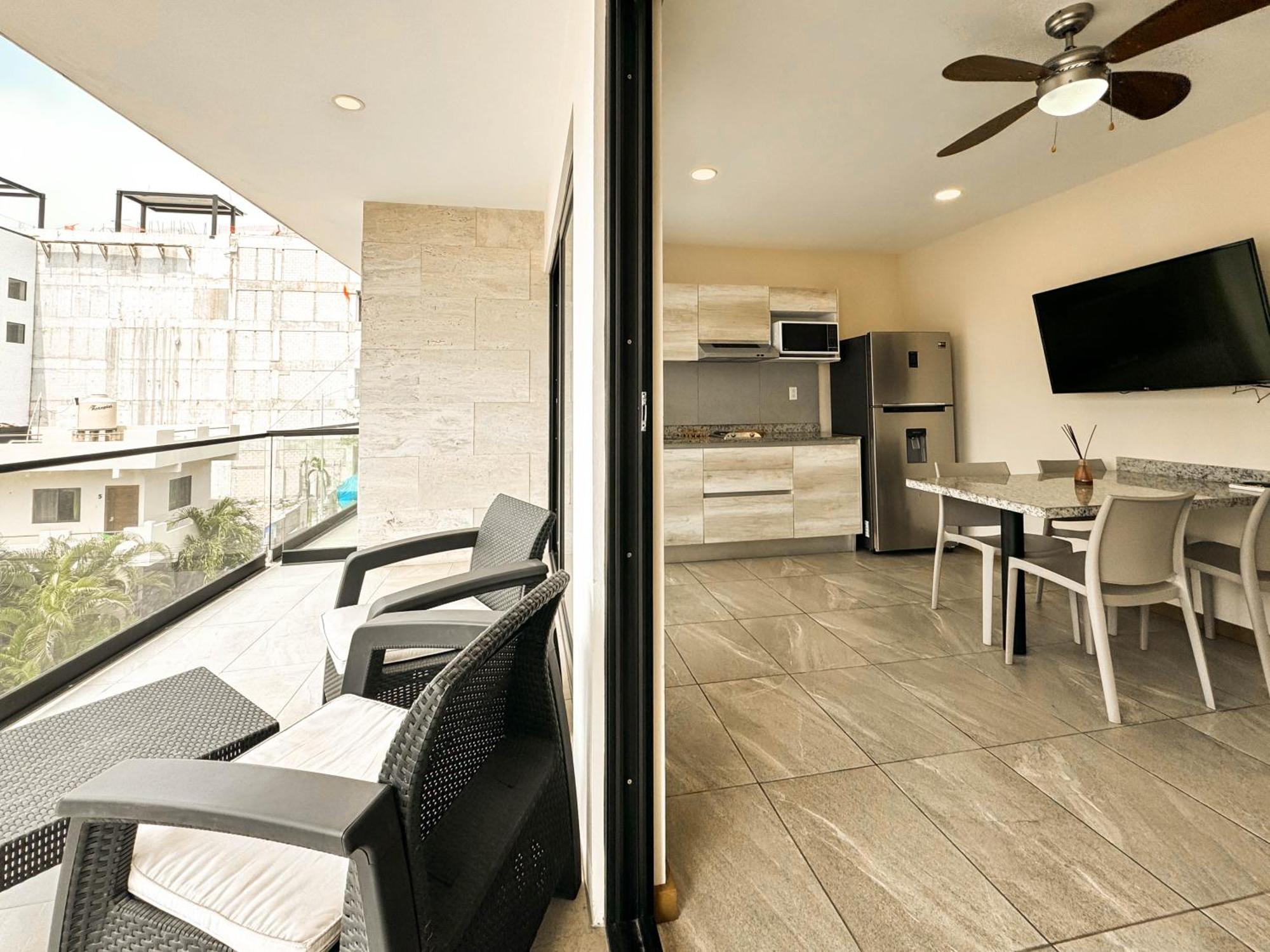 Grand Fifty Suites Playa del Carmen Exterior photo