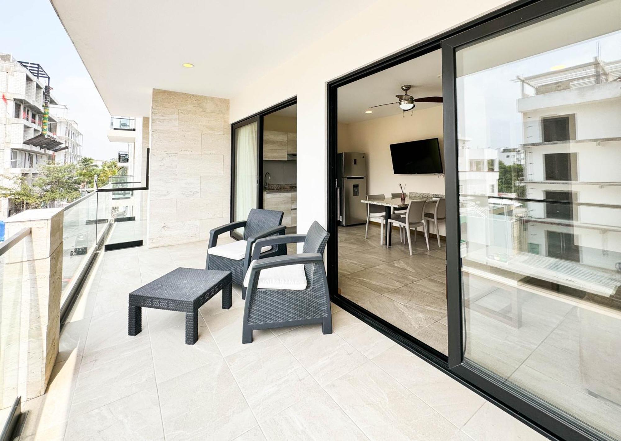 Grand Fifty Suites Playa del Carmen Exterior photo